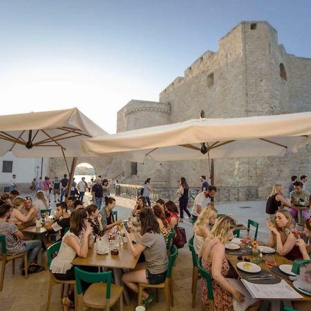 Casa Vacanze Antiche Mura E Poi Monopoli Eksteriør billede